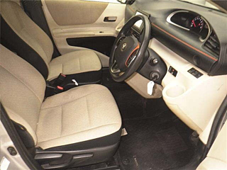 TOYOTA SIENTA 2016