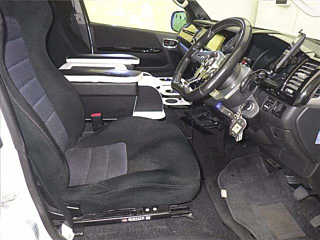 TOYOTA HIACE 2012