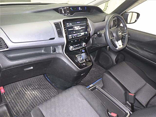 NISSAN SERENA 2020