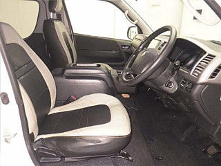 TOYOTA HIACE 2012