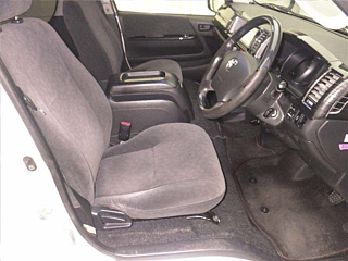 TOYOTA HIACE 2012