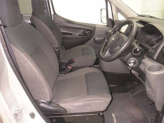 NISSAN NV200 2014
