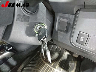TOYOTA WISH 2010