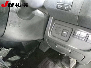 NISSAN SERENA 2014