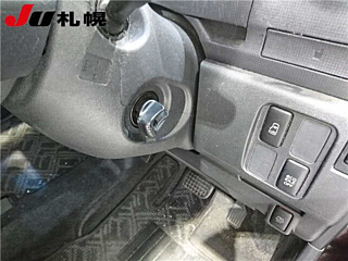 DAIHATSU TANTO 2012