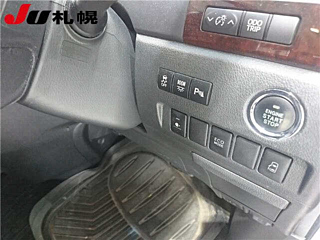 TOYOTA VELLFIRE 2012