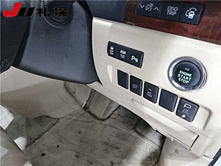 TOYOTA ALPHARD 2008