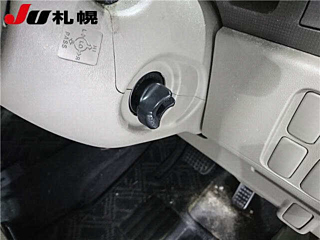 DAIHATSU TANTO 2011