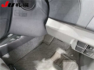 TOYOTA PRIUS 2010