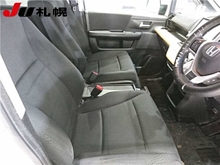 HONDA STEP WAGON 2013