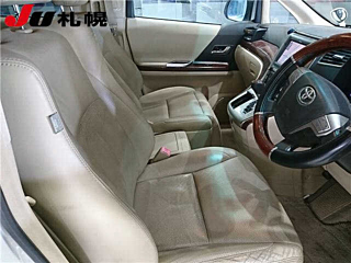 TOYOTA ALPHARD 2008