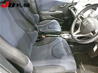 HONDA FIT 2010