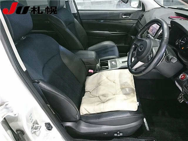 SUBARU LEGACY B4 2011