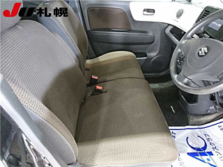 SUZUKI MRWAGON 2011