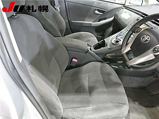 TOYOTA PRIUS 2010