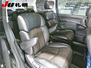 NISSAN ELGRAND 2011