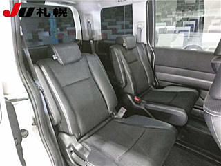 HONDA STEP WAGON 2012