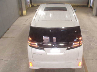 TOYOTA VELLFIRE 2016