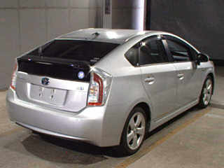 TOYOTA PRIUS 2014