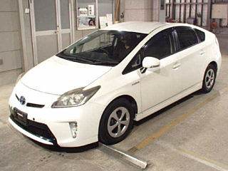 TOYOTA PRIUS 2013