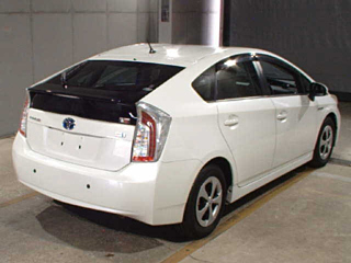 TOYOTA PRIUS 2013