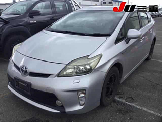 TOYOTA PRIUS 2013