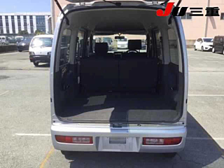 DAIHATSU HIJET VAN 2009