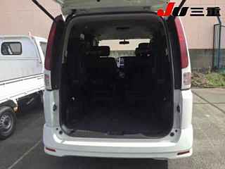 NISSAN SERENA 2009
