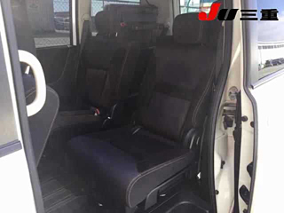 NISSAN SERENA 2009