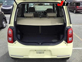 DAIHATSU MIRA 2010