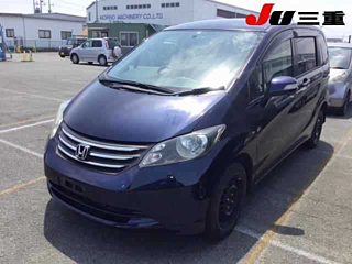 HONDA FREED 2010