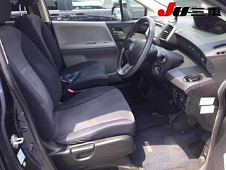 HONDA FREED 2010