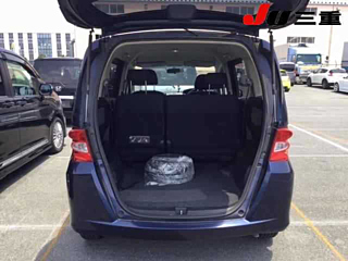 HONDA FREED 2010