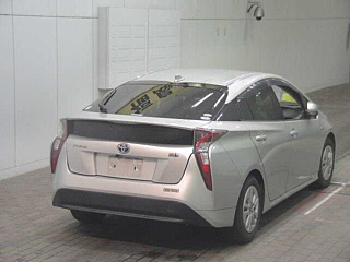 TOYOTA PRIUS 2018