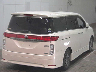 NISSAN ELGRAND 2013