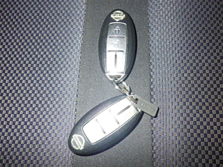 NISSAN SERENA 2009