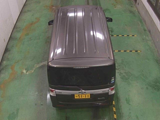 DAIHATSU TANTO 2011