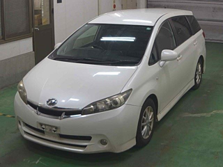 TOYOTA WISH 2009