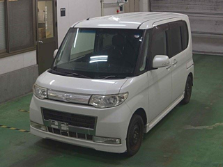DAIHATSU TANTO 2010