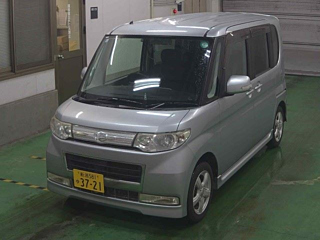 DAIHATSU TANTO 2008