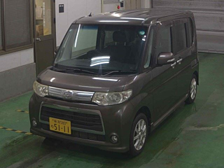 DAIHATSU TANTO 2011