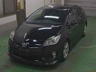 TOYOTA PRIUS 2014