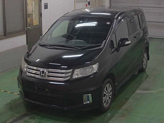 HONDA FREED 2012