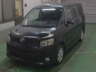 TOYOTA VOXY 2008