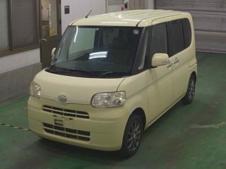 DAIHATSU TANTO 2010