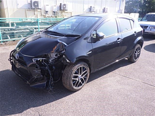 TOYOTA AQUA 2016