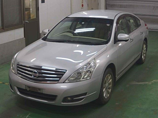 NISSAN TEANA 2009