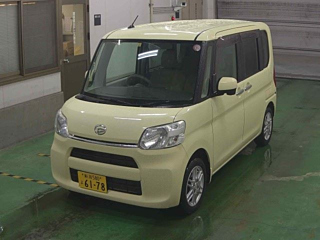 DAIHATSU TANTO 2014