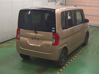 DAIHATSU TANTO 2016