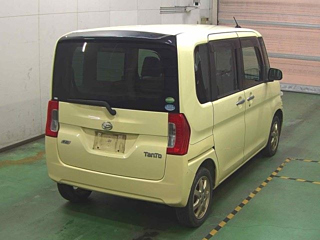 DAIHATSU TANTO 2014